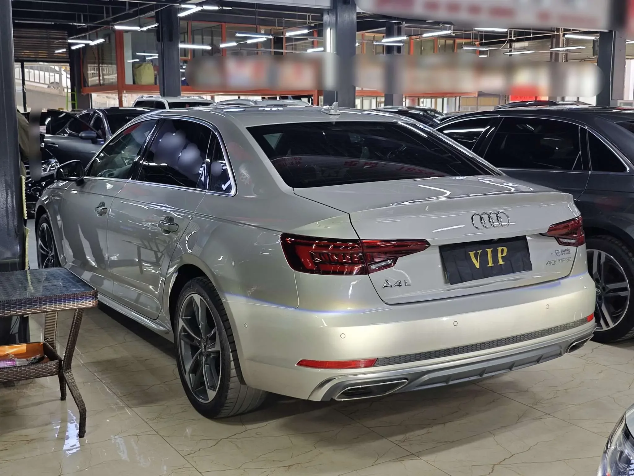 Audi A4L