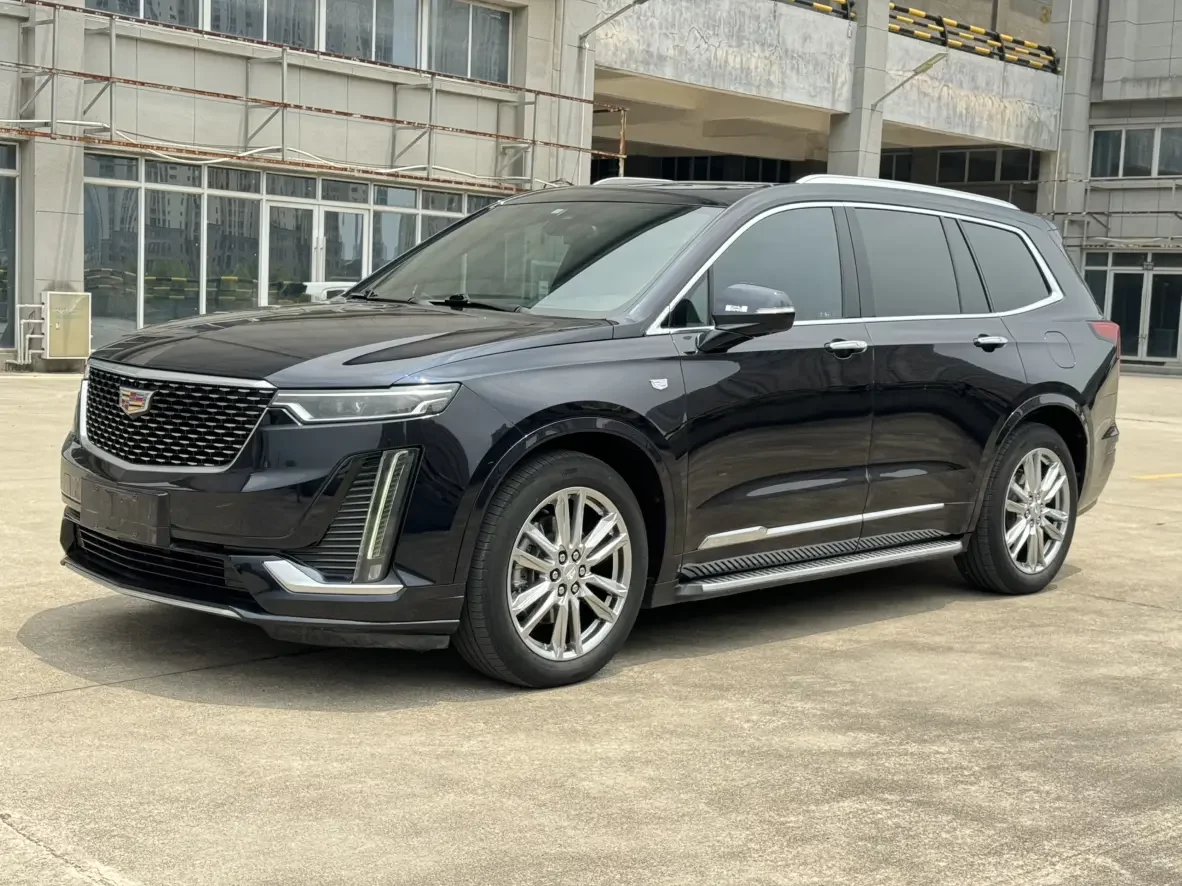 Cadillac XT6