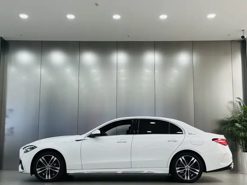 Mercedes-Benz C-Class PHEV