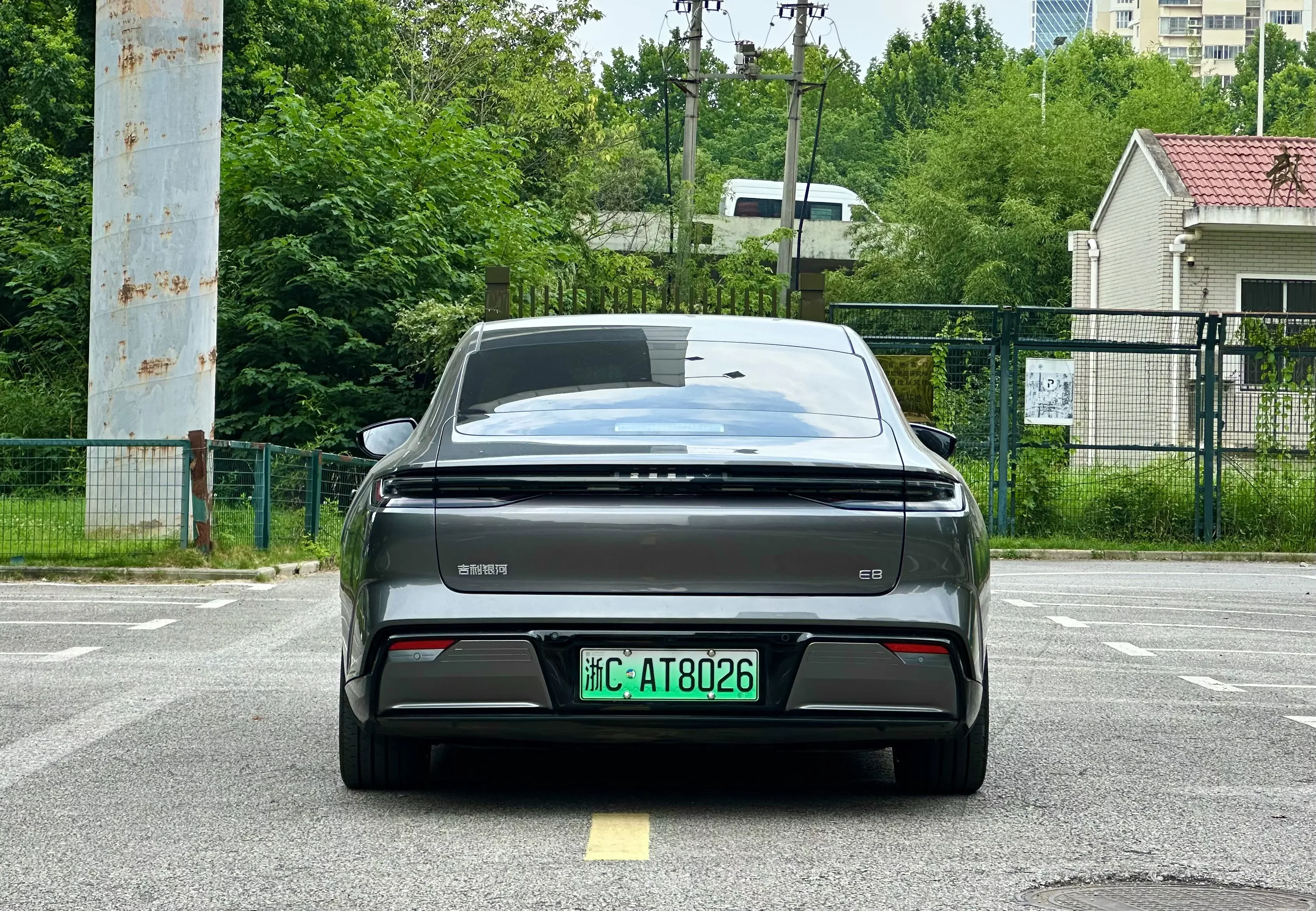 Geely Galaxy E8