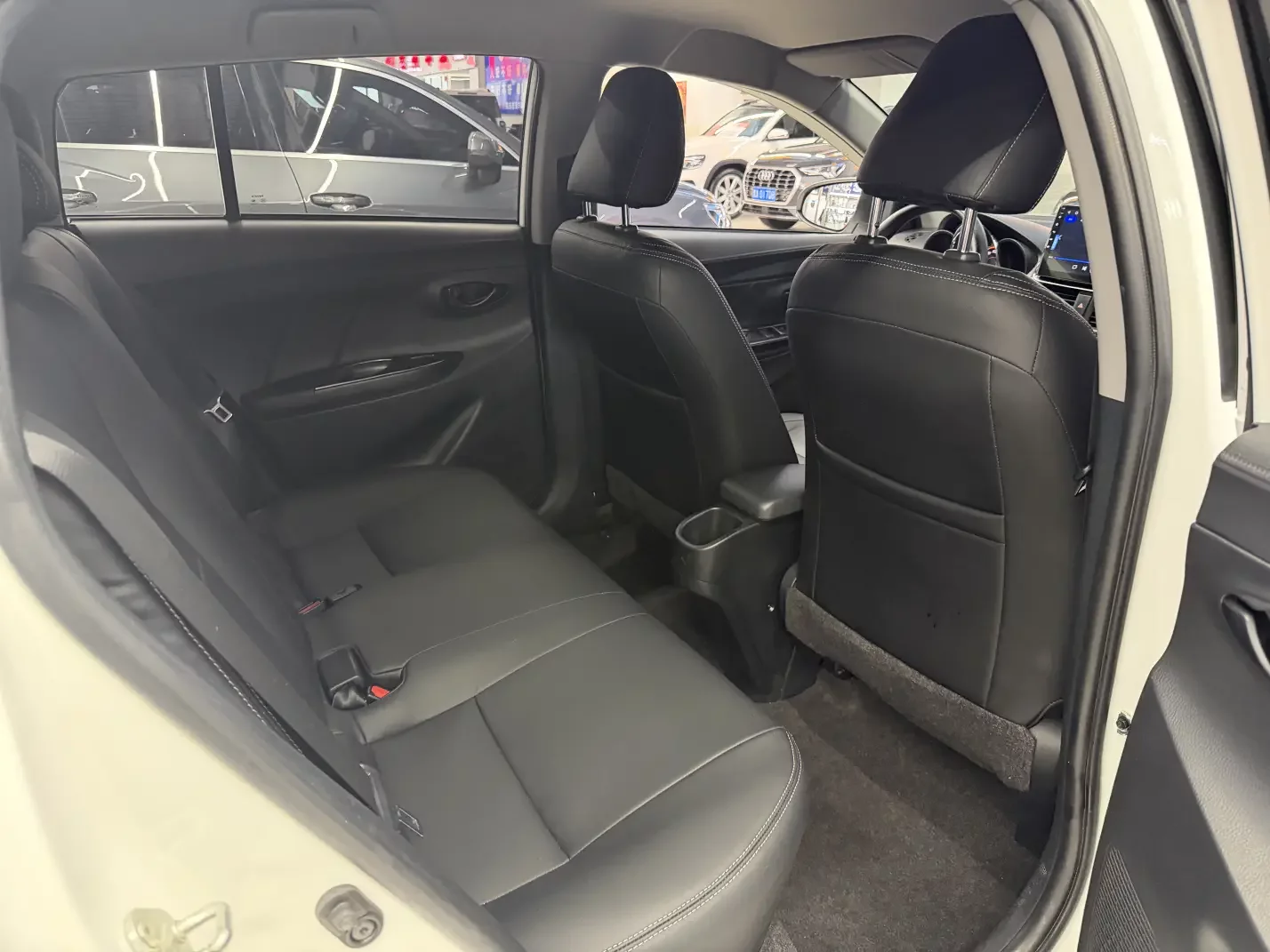 catalog-car-25