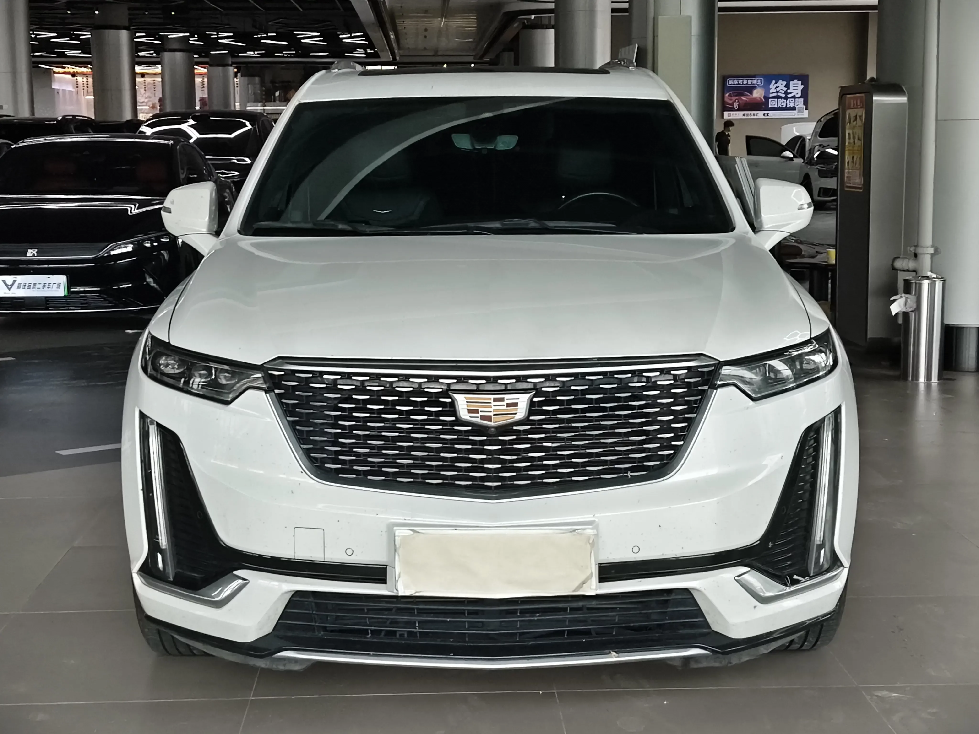 Cadillac XT6