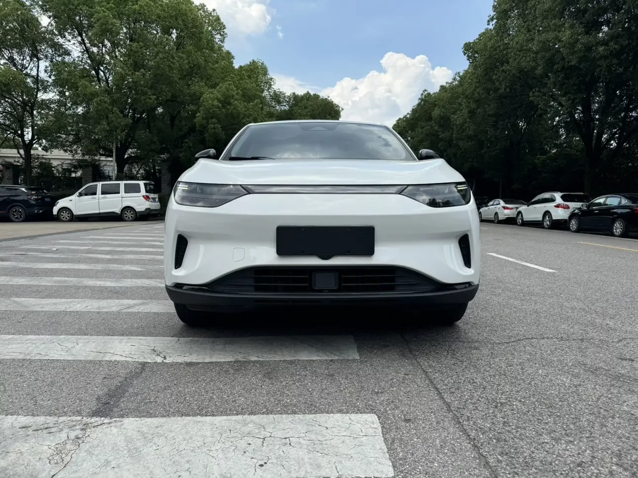 Leapmotor Zero running C11