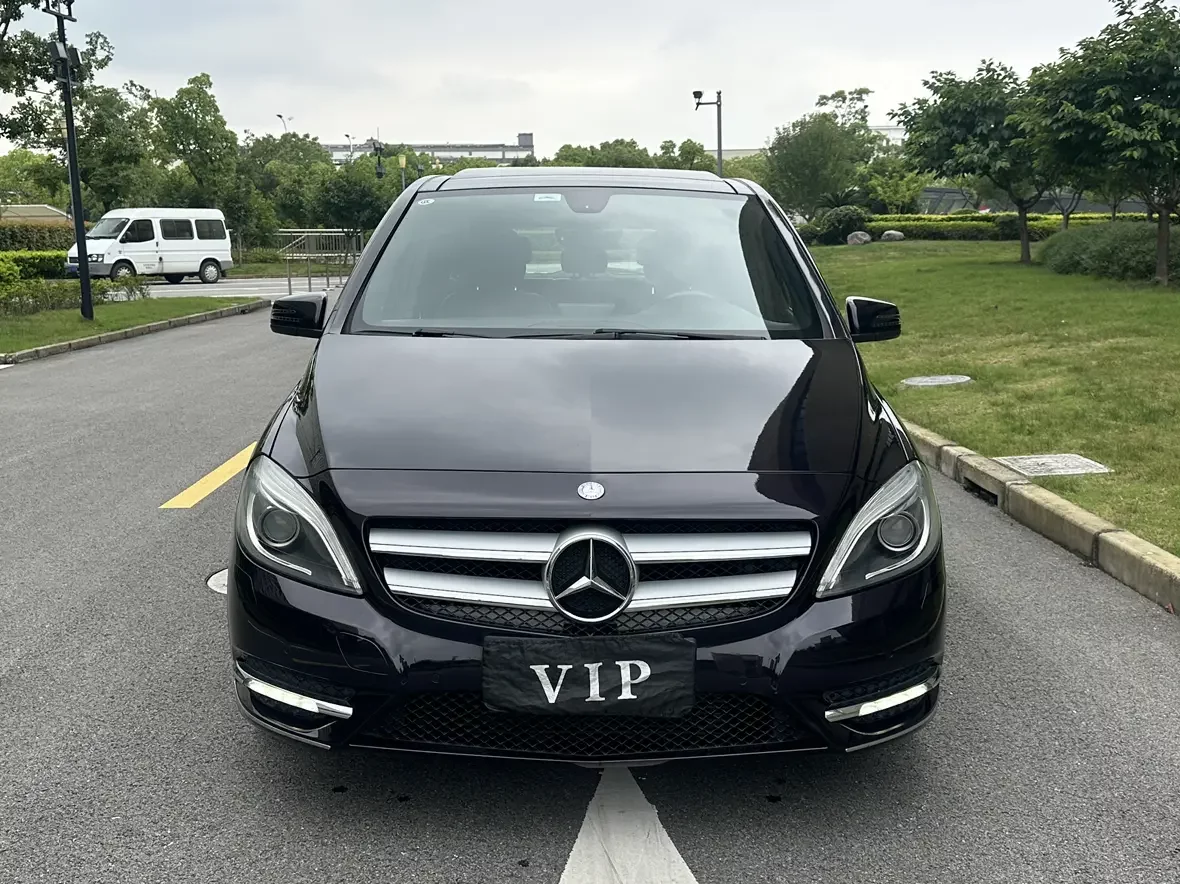 Mercedes-Benz B Class