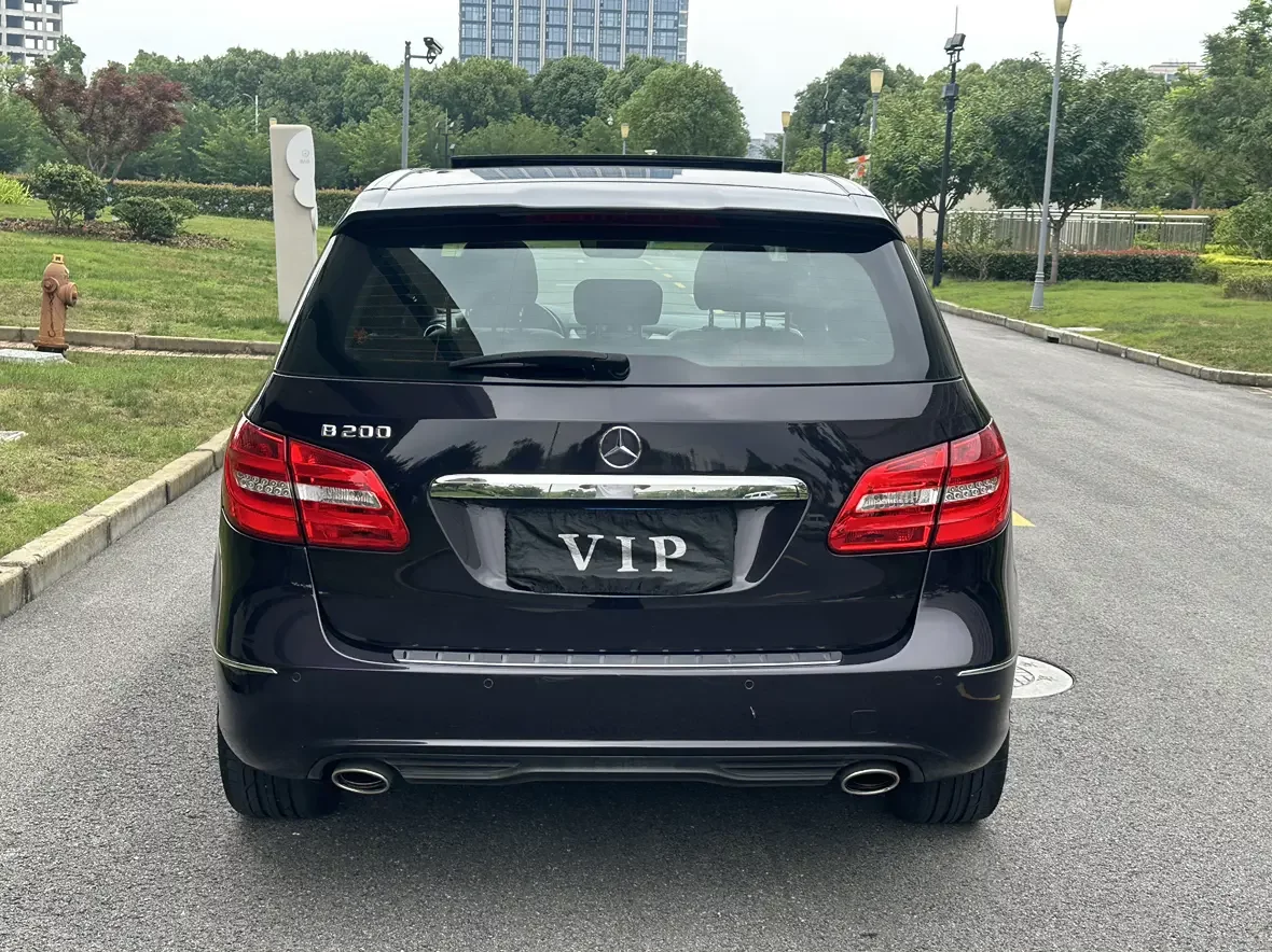Mercedes-Benz B Class