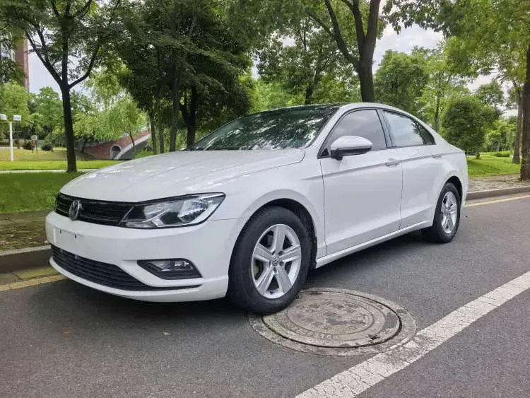 Volkswagen Lamando