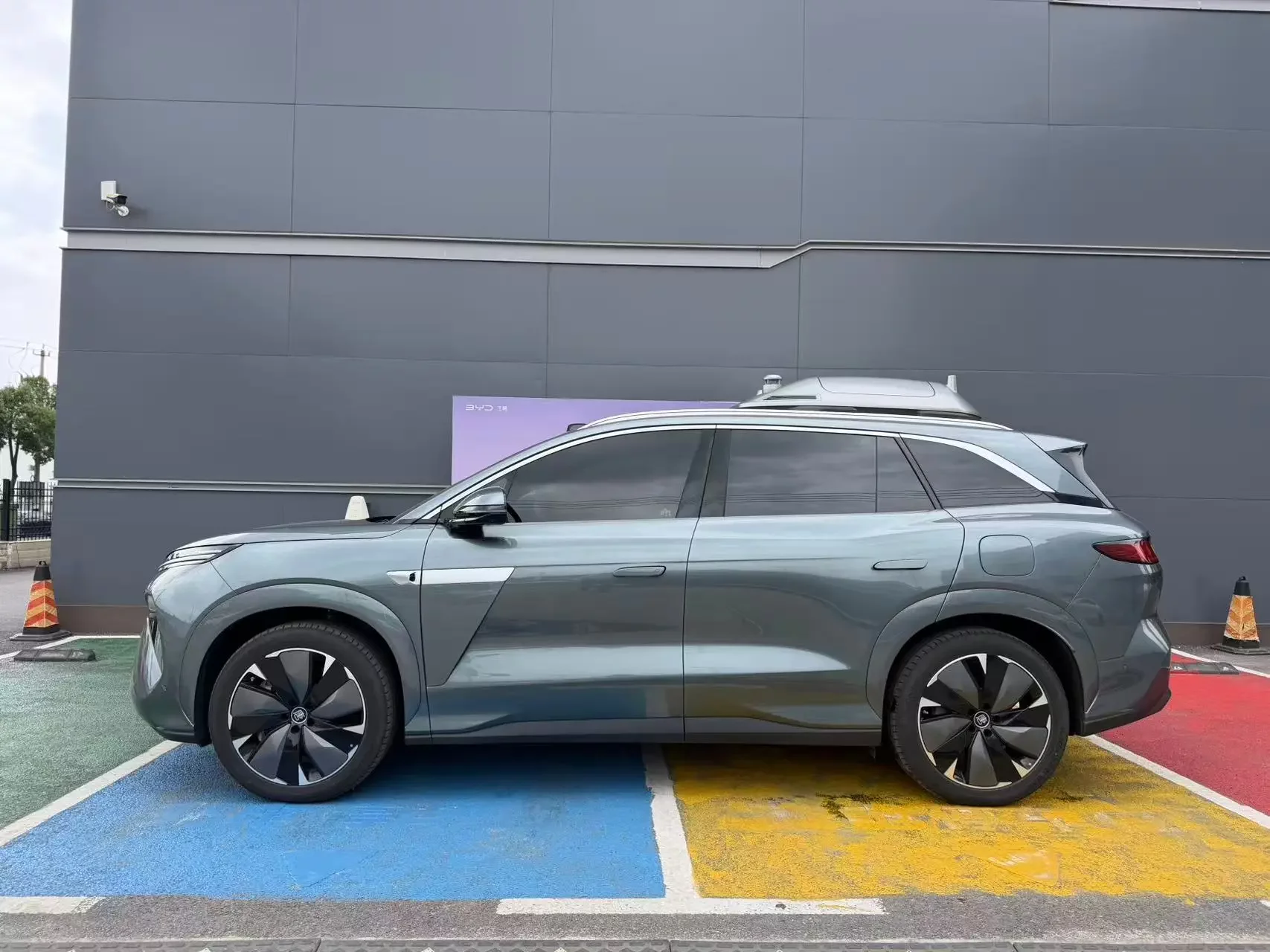 BYD Tang L DM