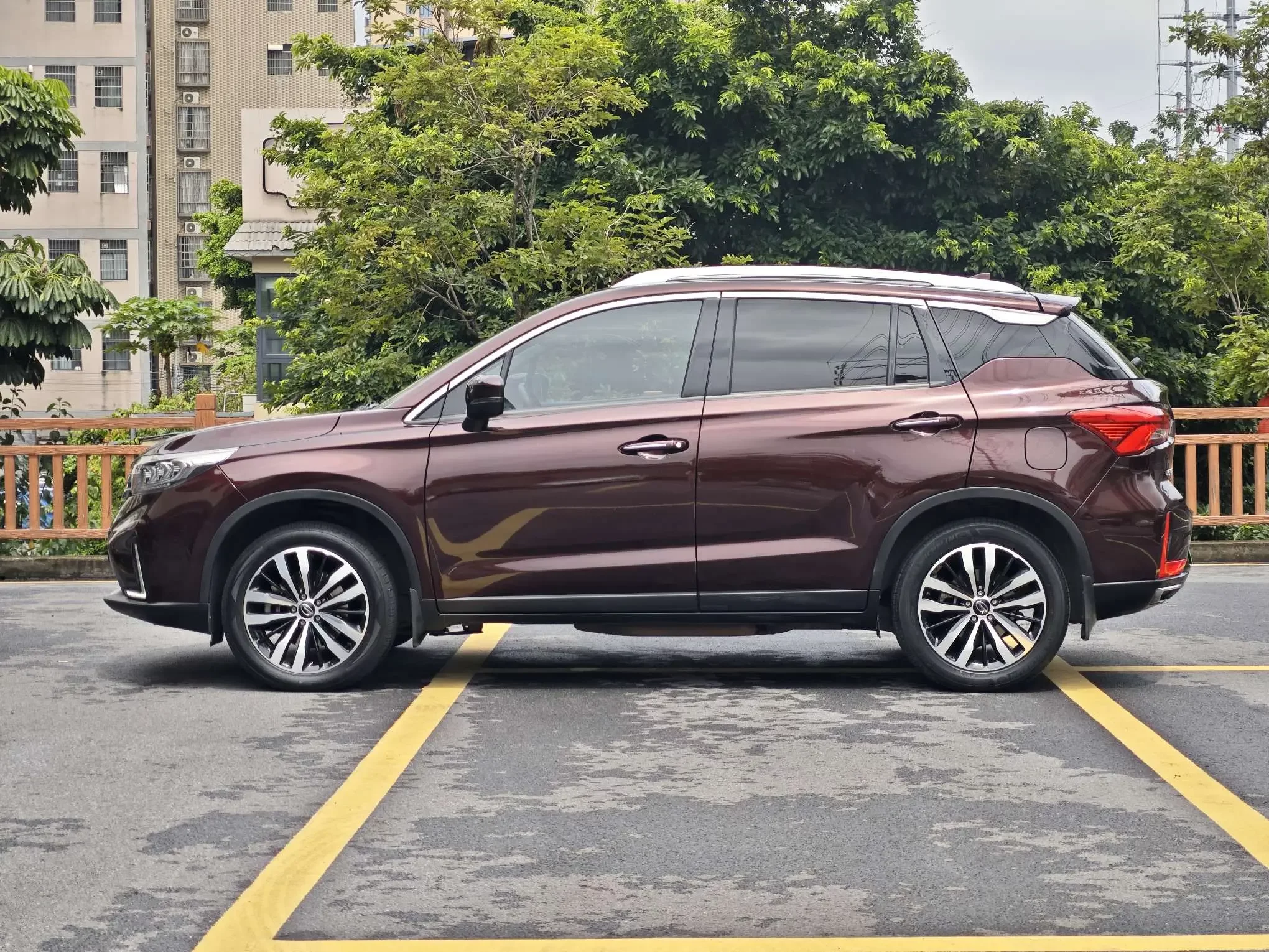 GAC Trumpchi GS4 PHEV