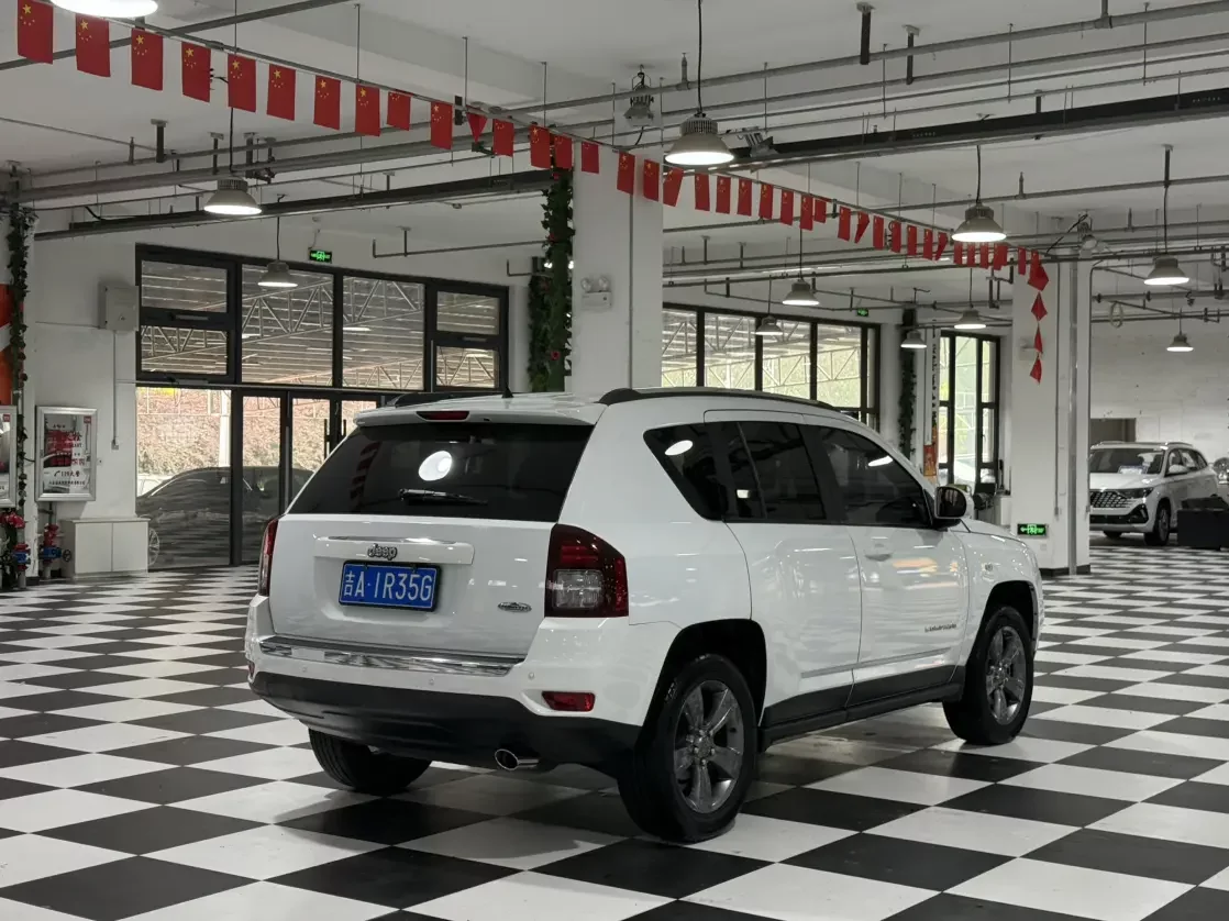 Jeep Compass