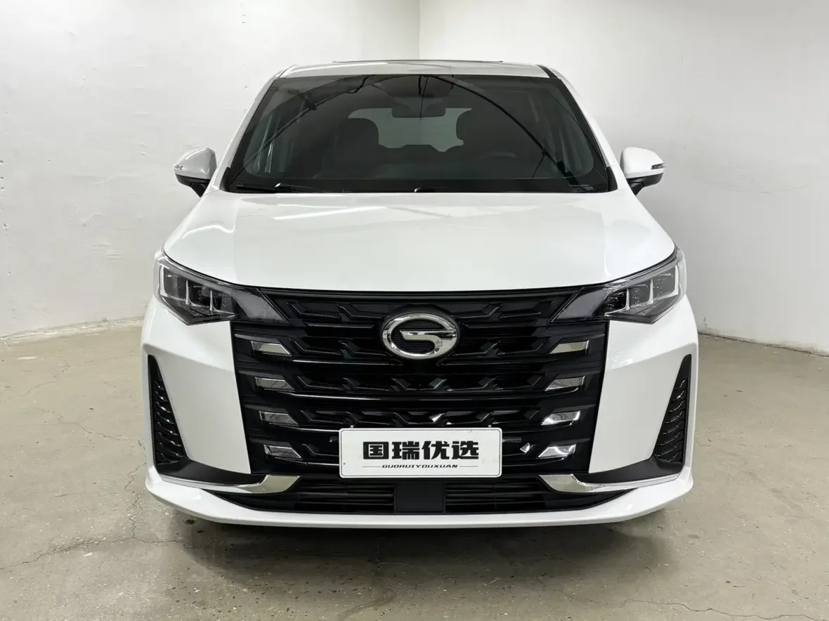 GAC Trumpchi M6  из Китая
