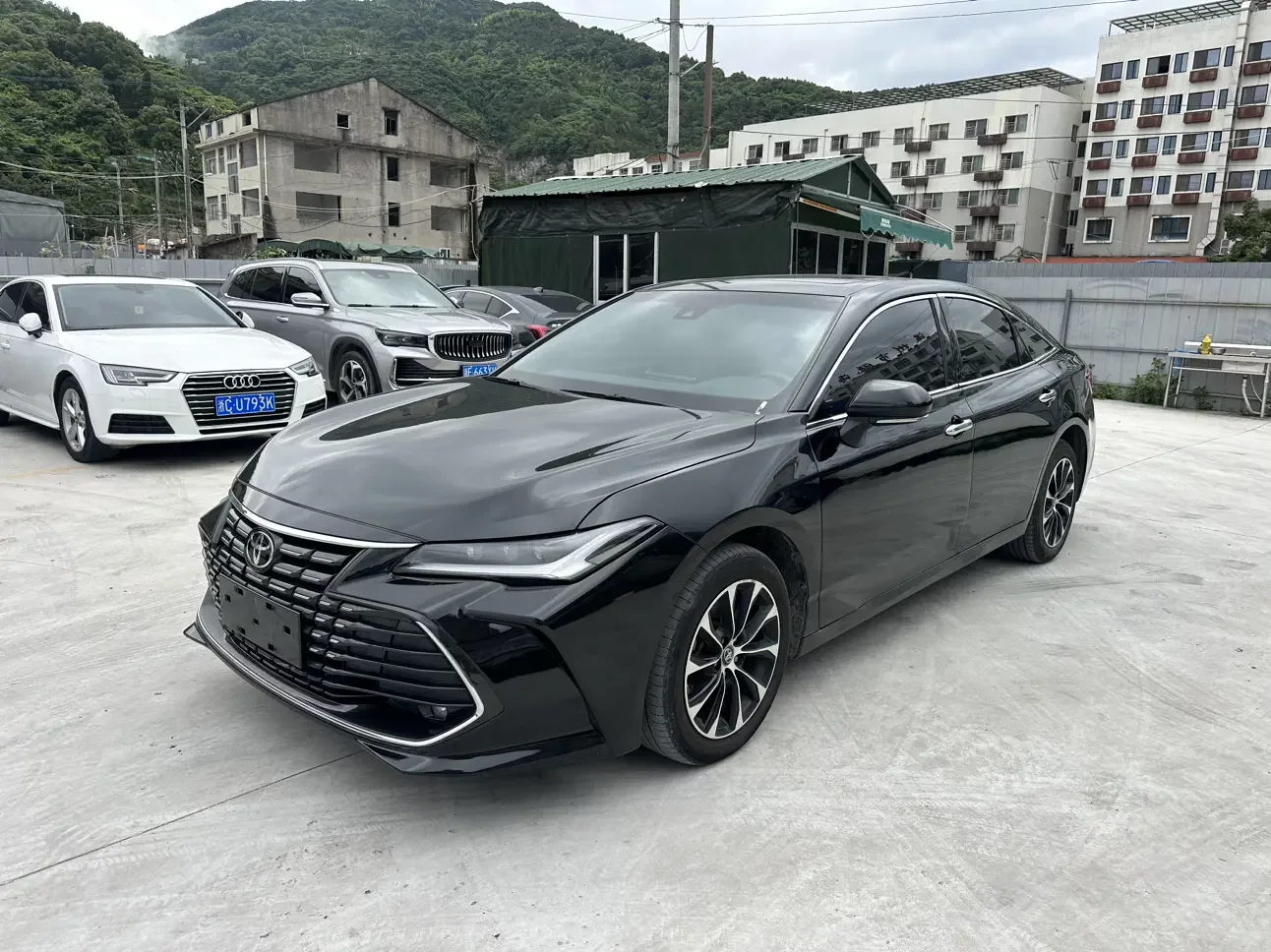 Toyota Avalon