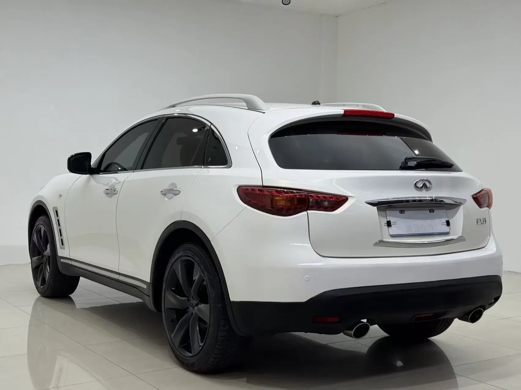 Infiniti FX