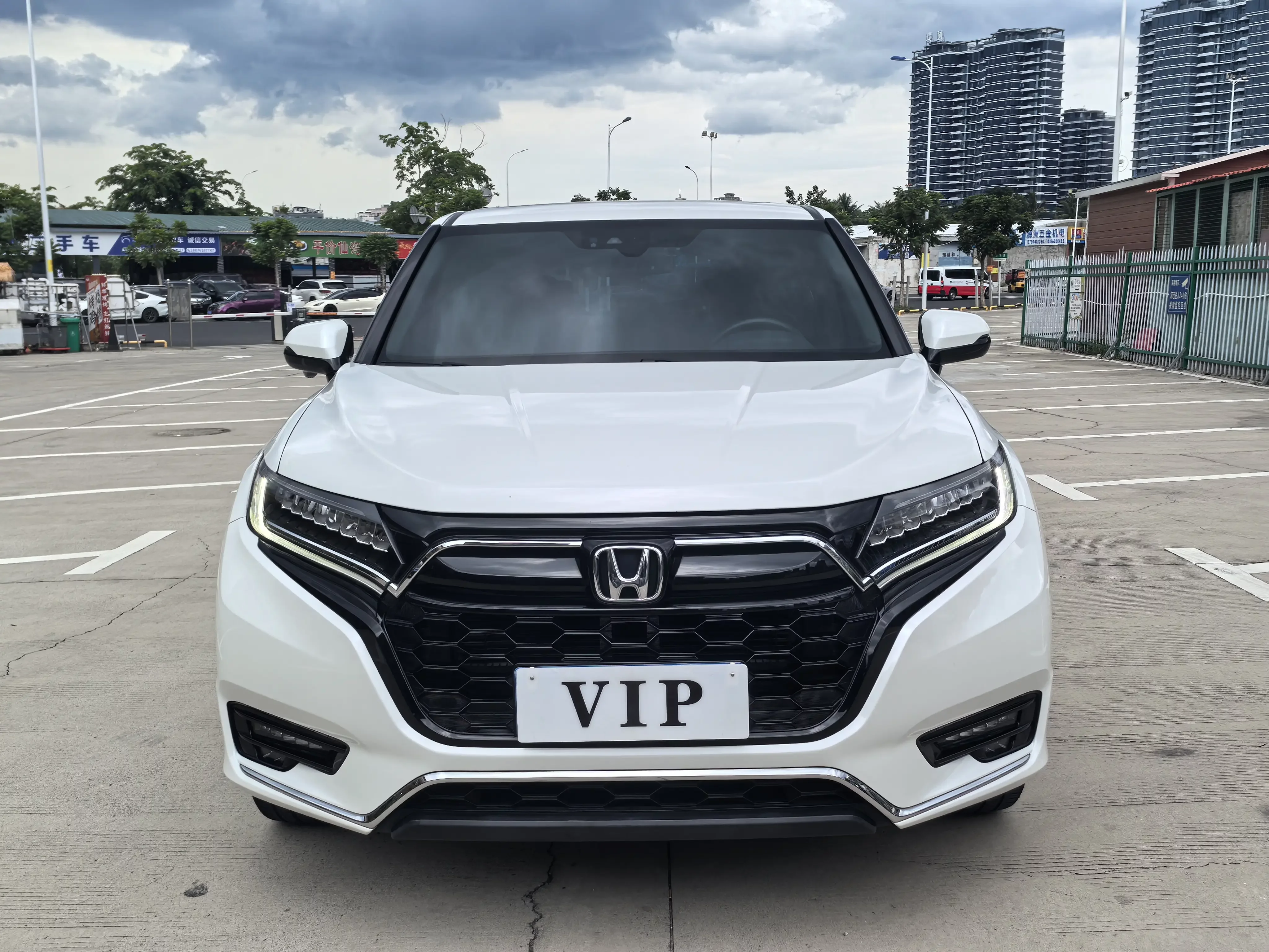 Honda UR-V