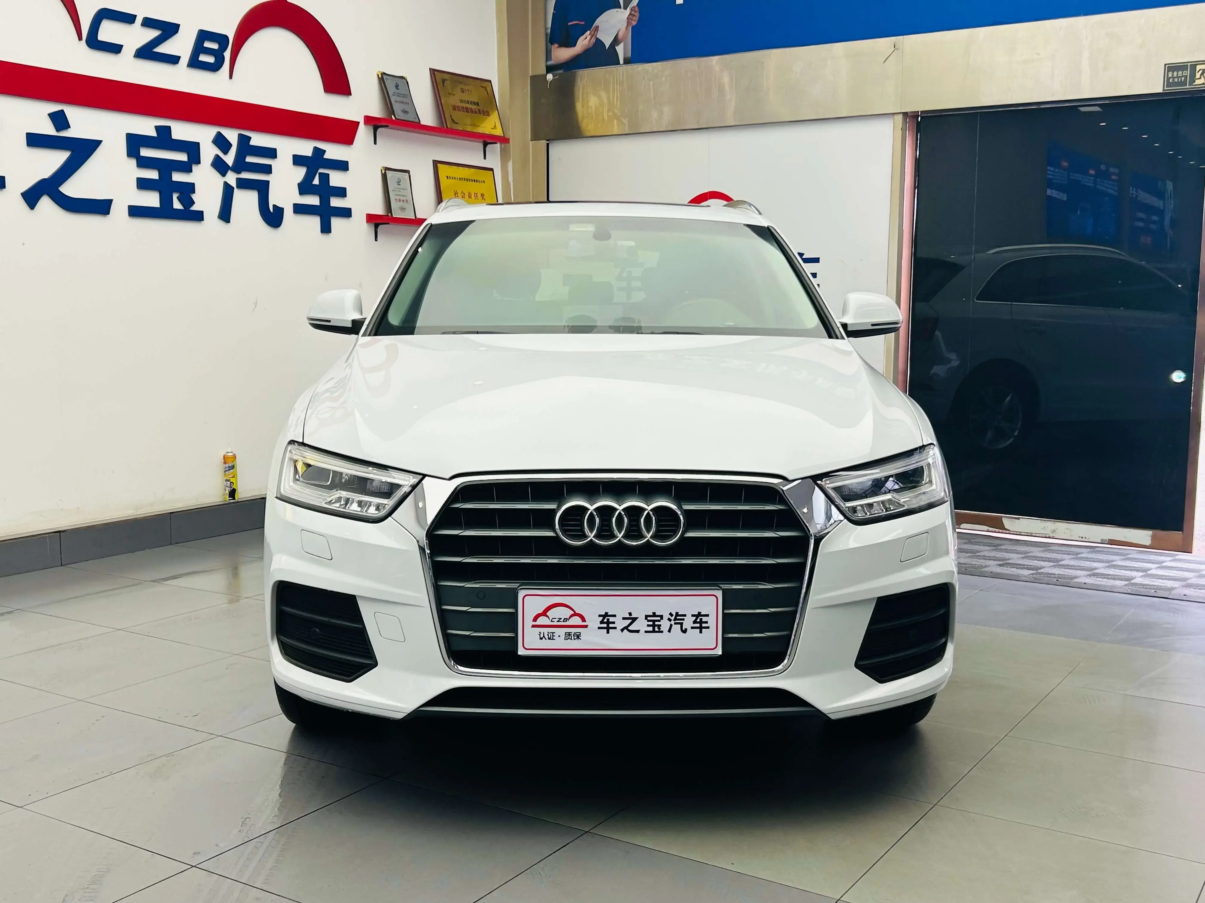 Audi Q3