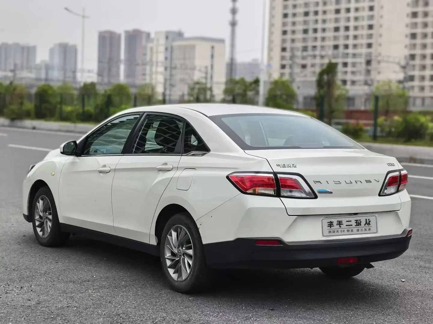 Kai Chen Venucia D60