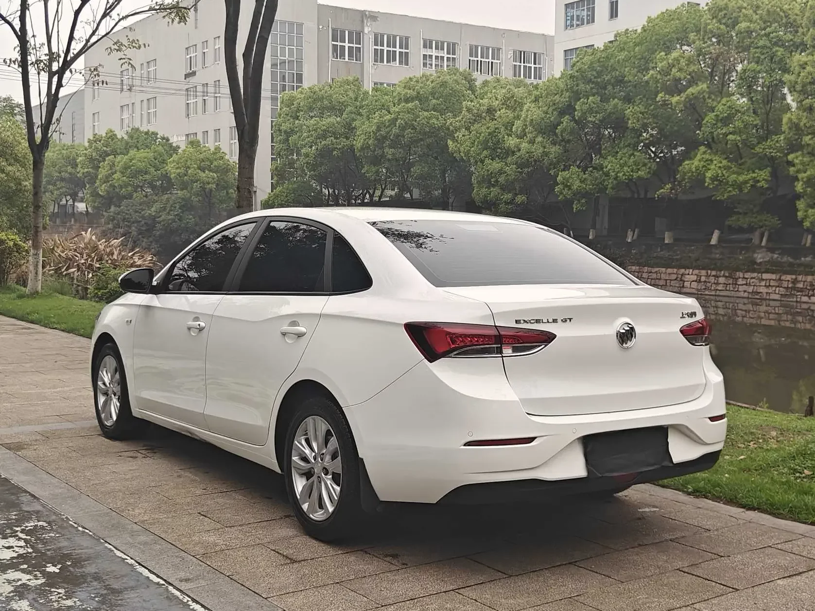 Buick Yinglang