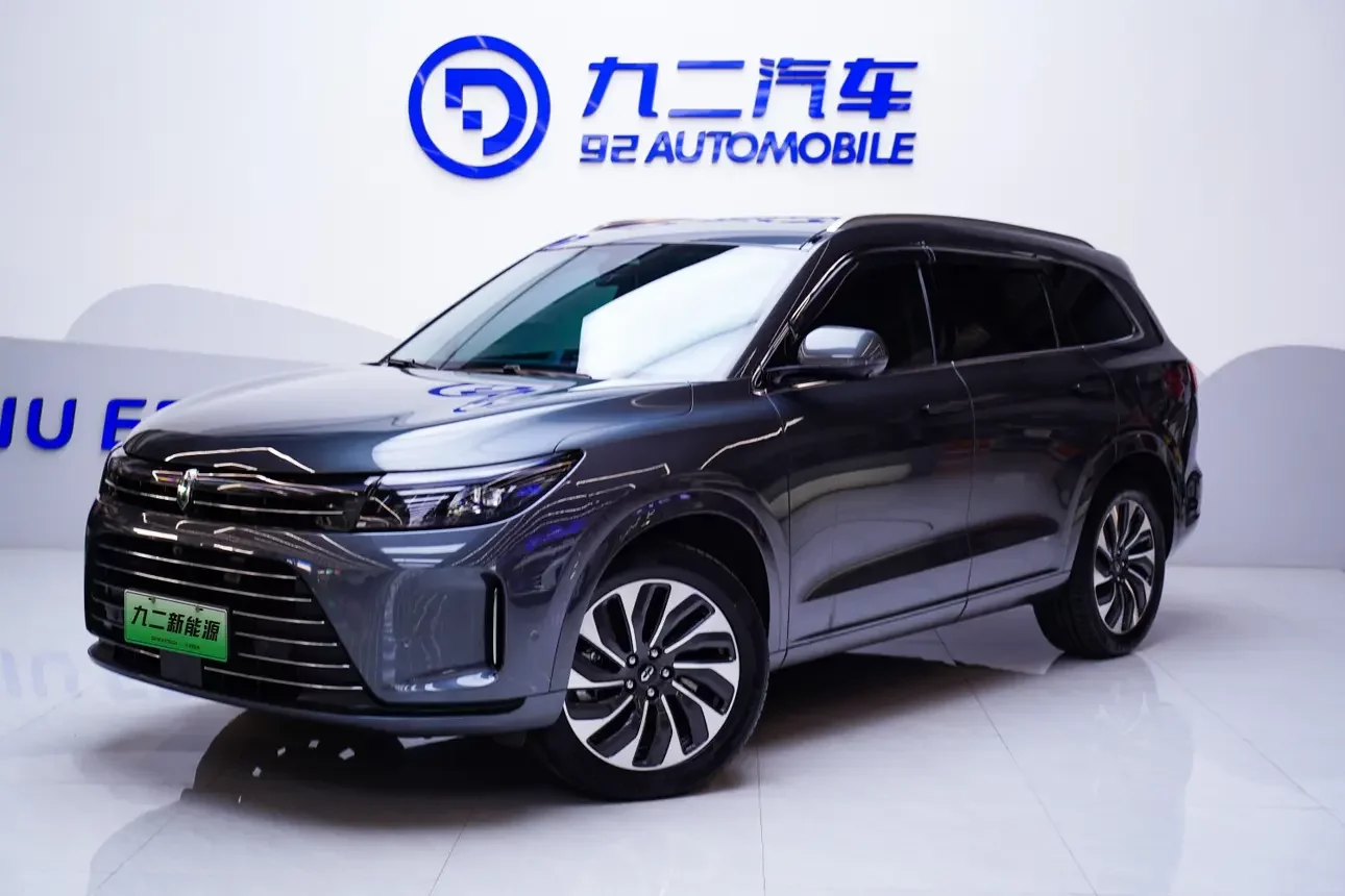 AITO M7