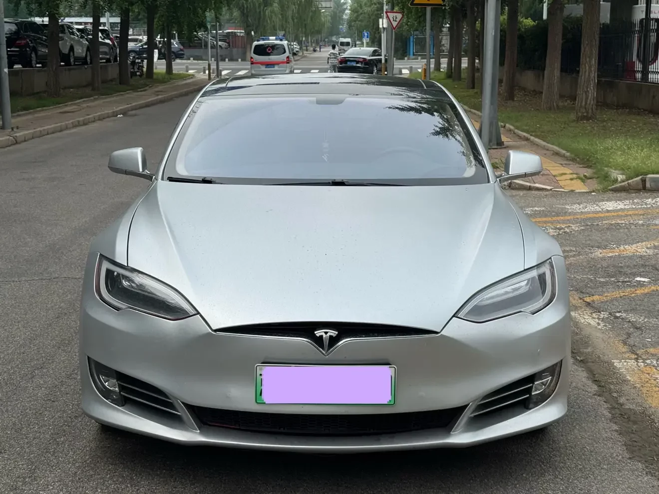 Tesla Model S