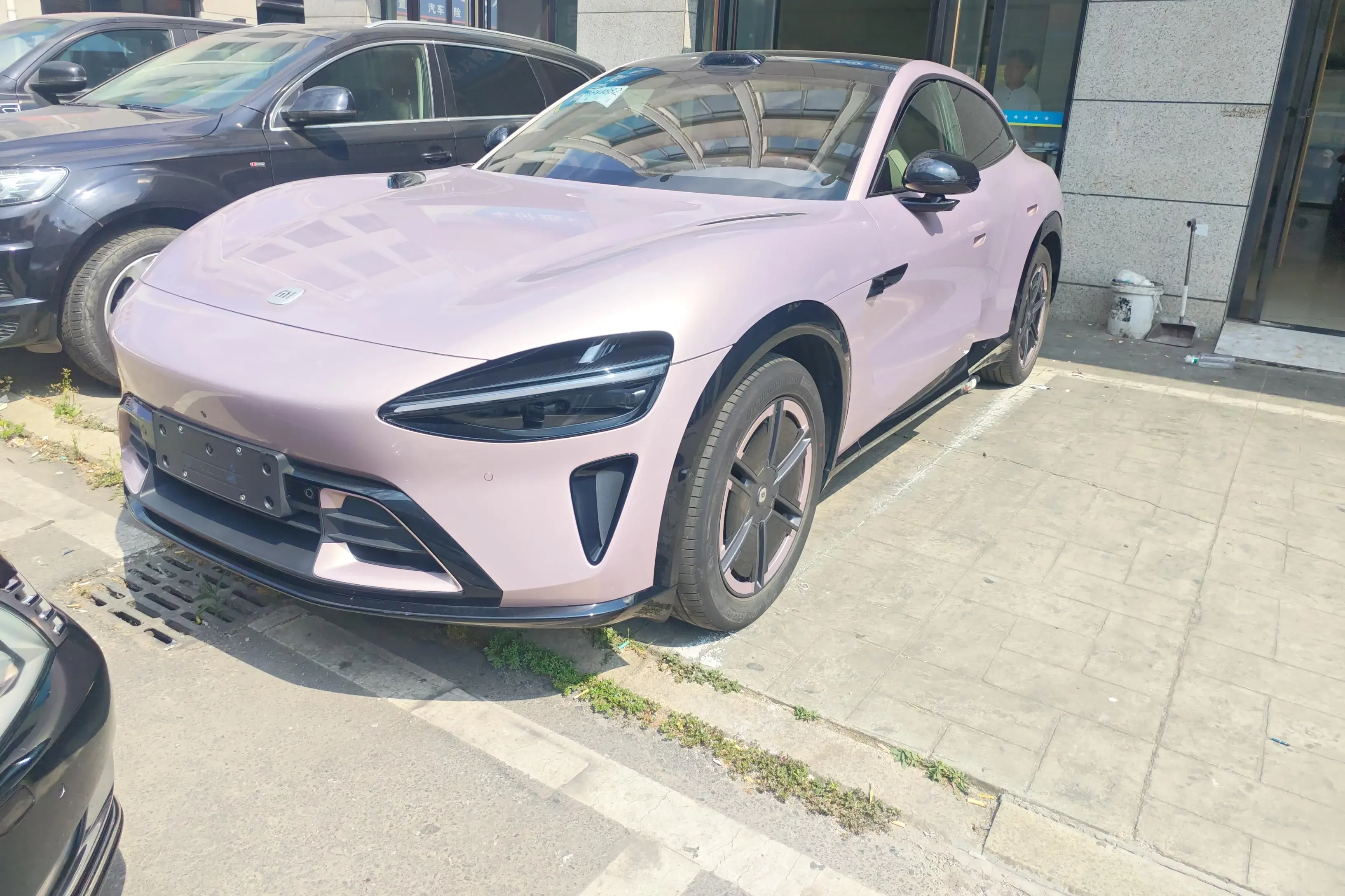 Xiaomi car Xiaomi YU7  из Китая