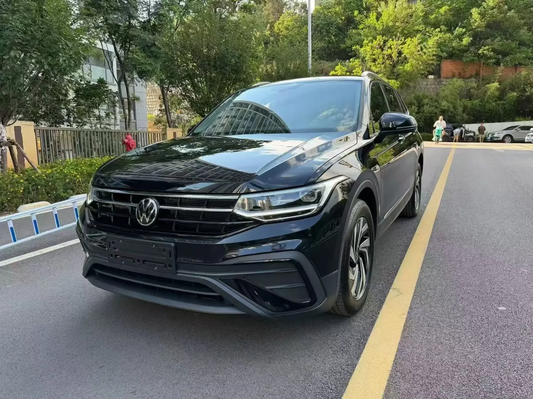 Volkswagen Tiguan L