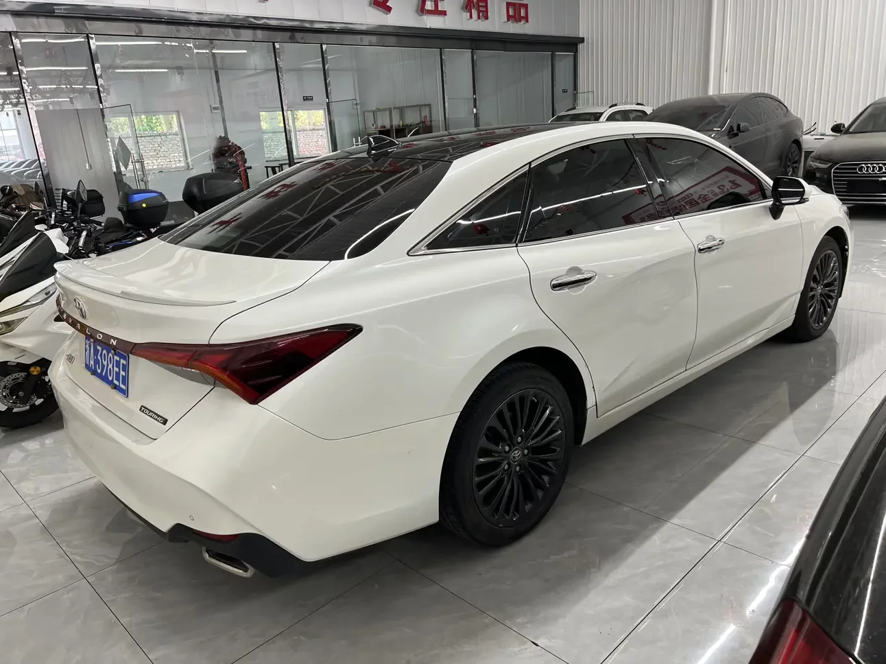Toyota Avalon