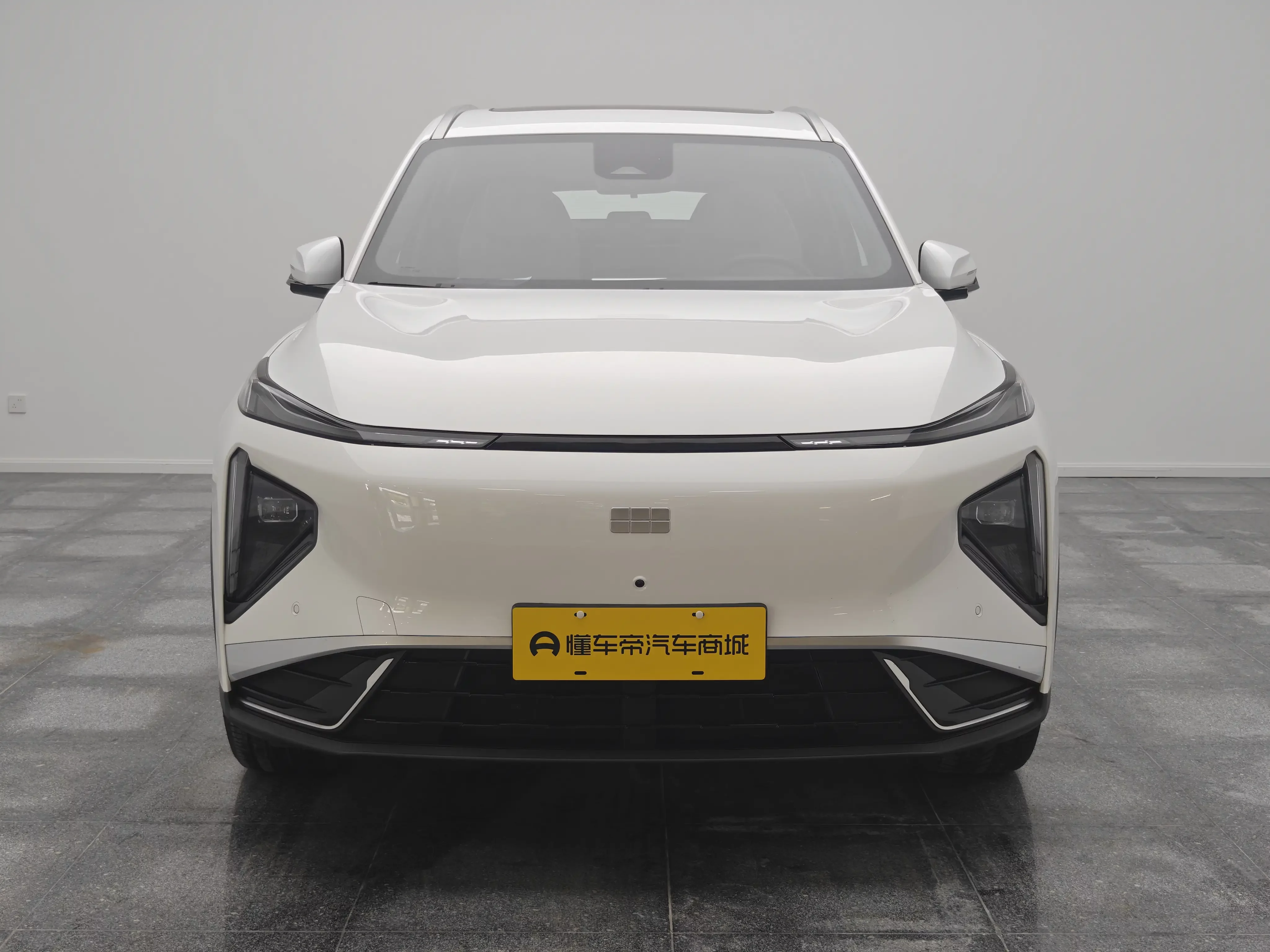Geely Galaxy L7