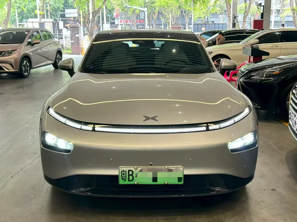 Xpeng P7