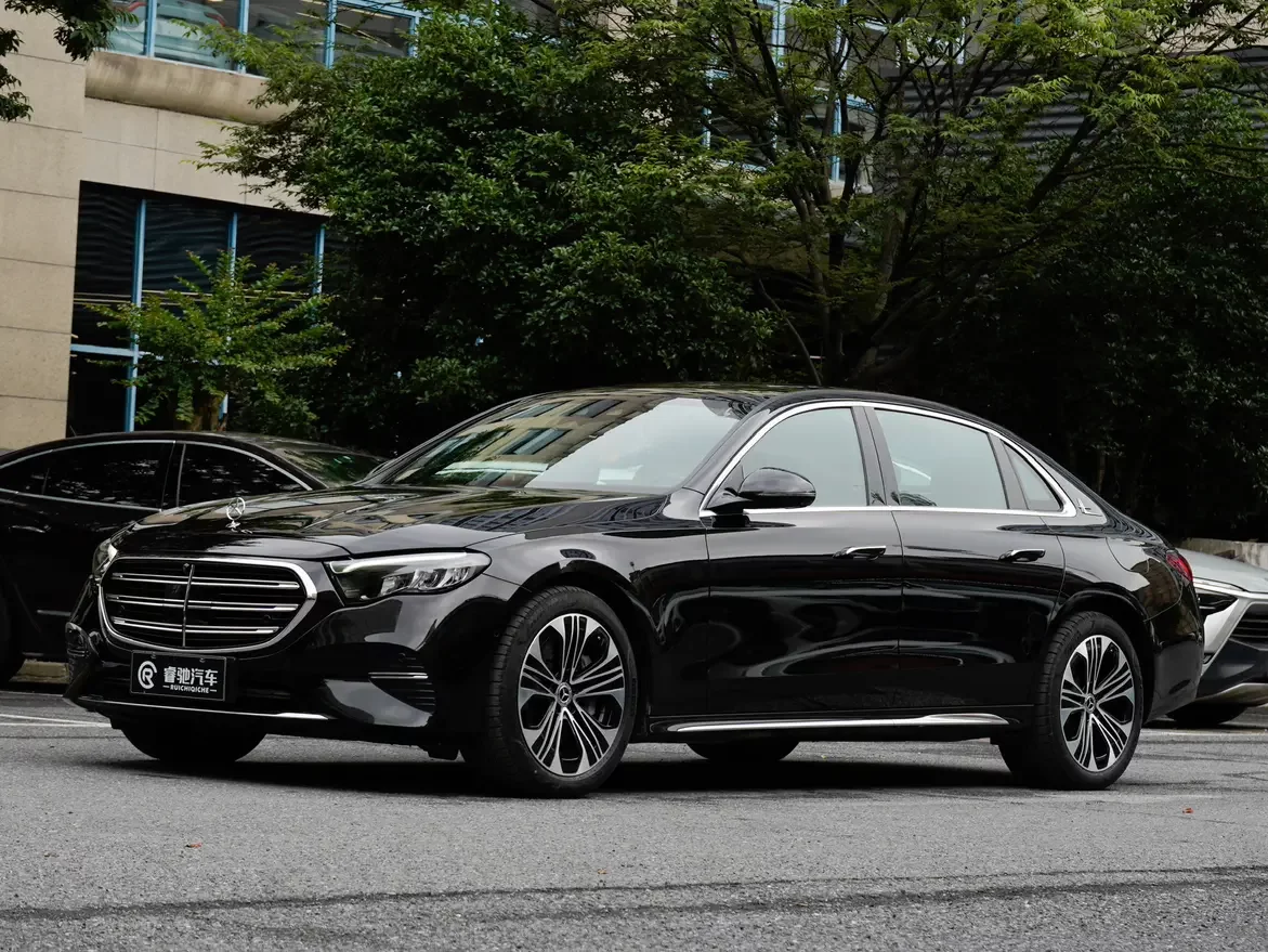 Mercedes-Benz E-Class PHEV
