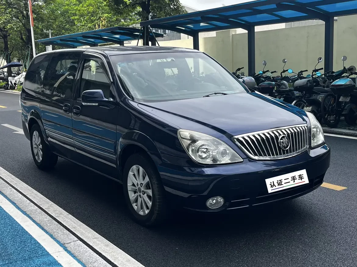 Buick GL8