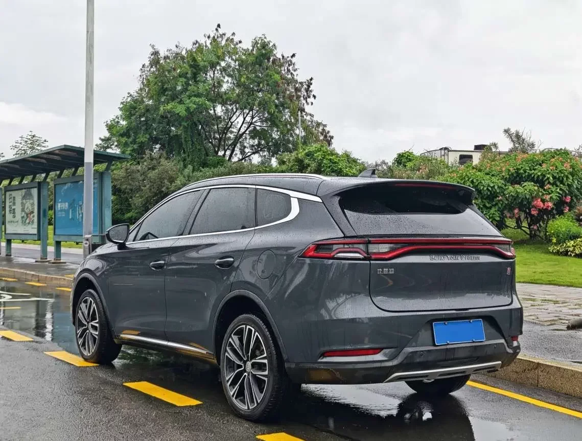 BYD Tang