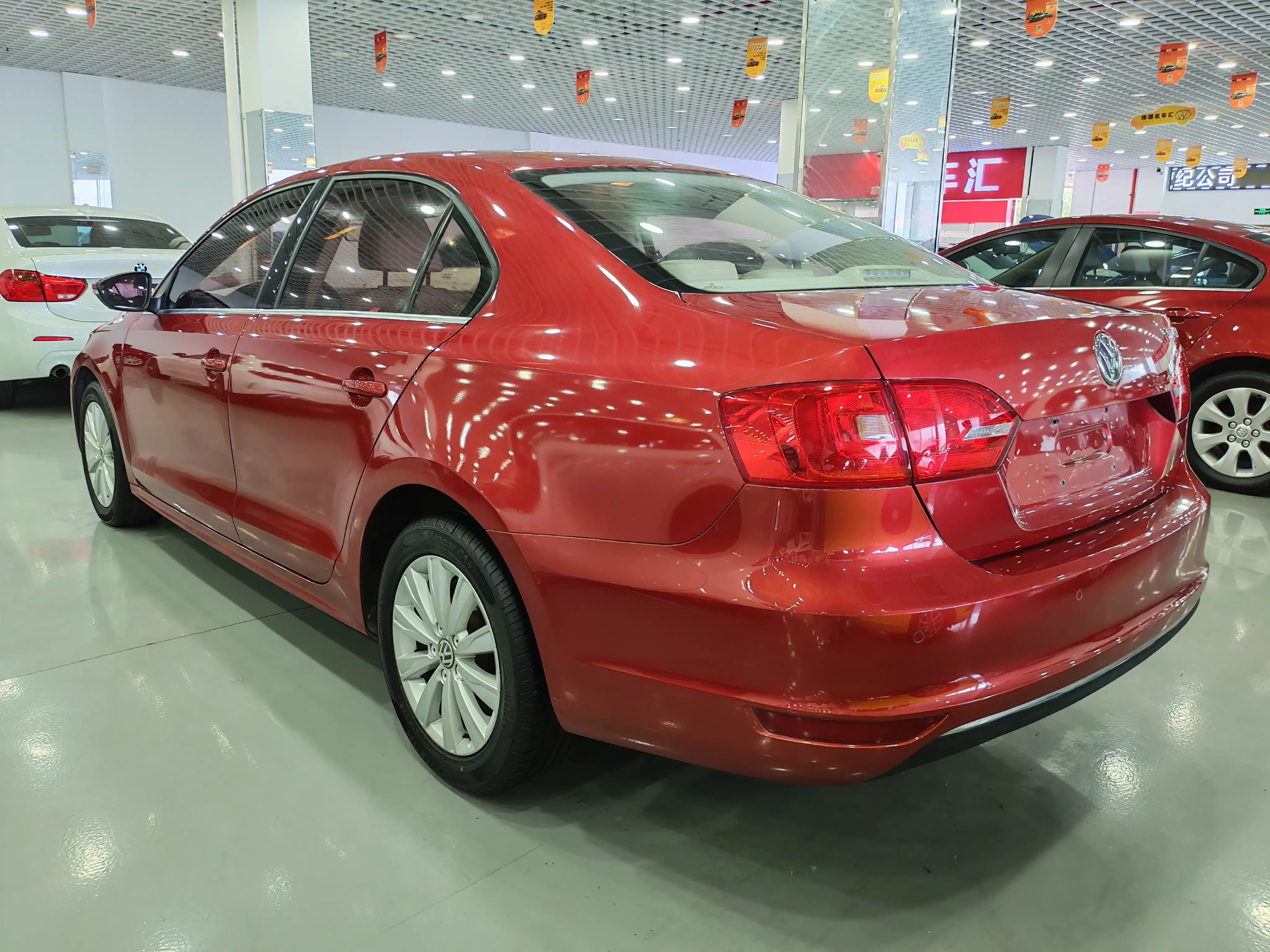 Volkswagen Sagitar
