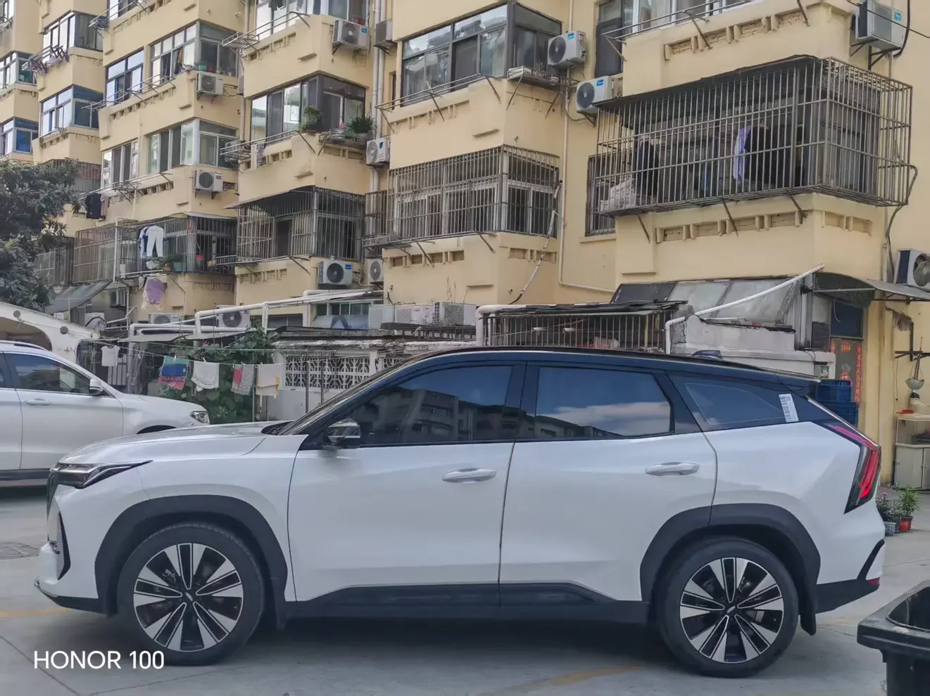Geely Atlas L