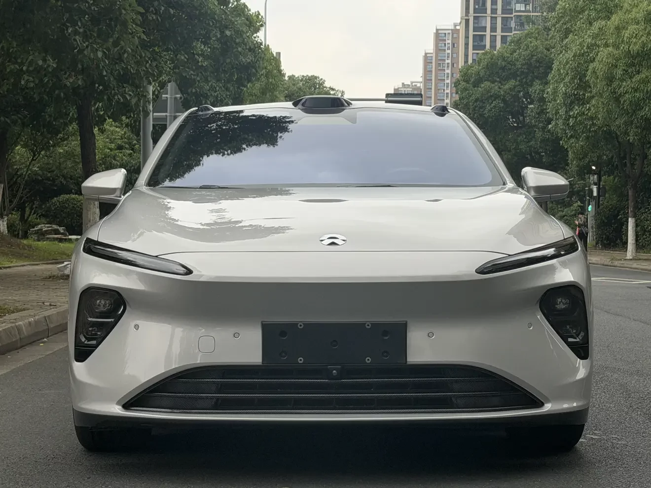 NIO ET7  из Китая