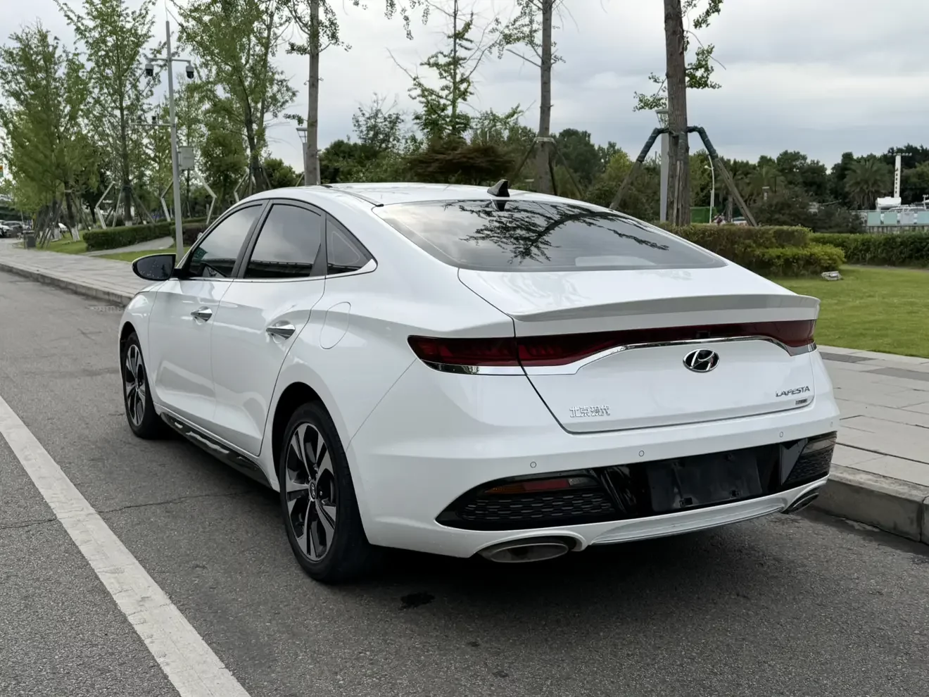 Hyundai Lafesta
