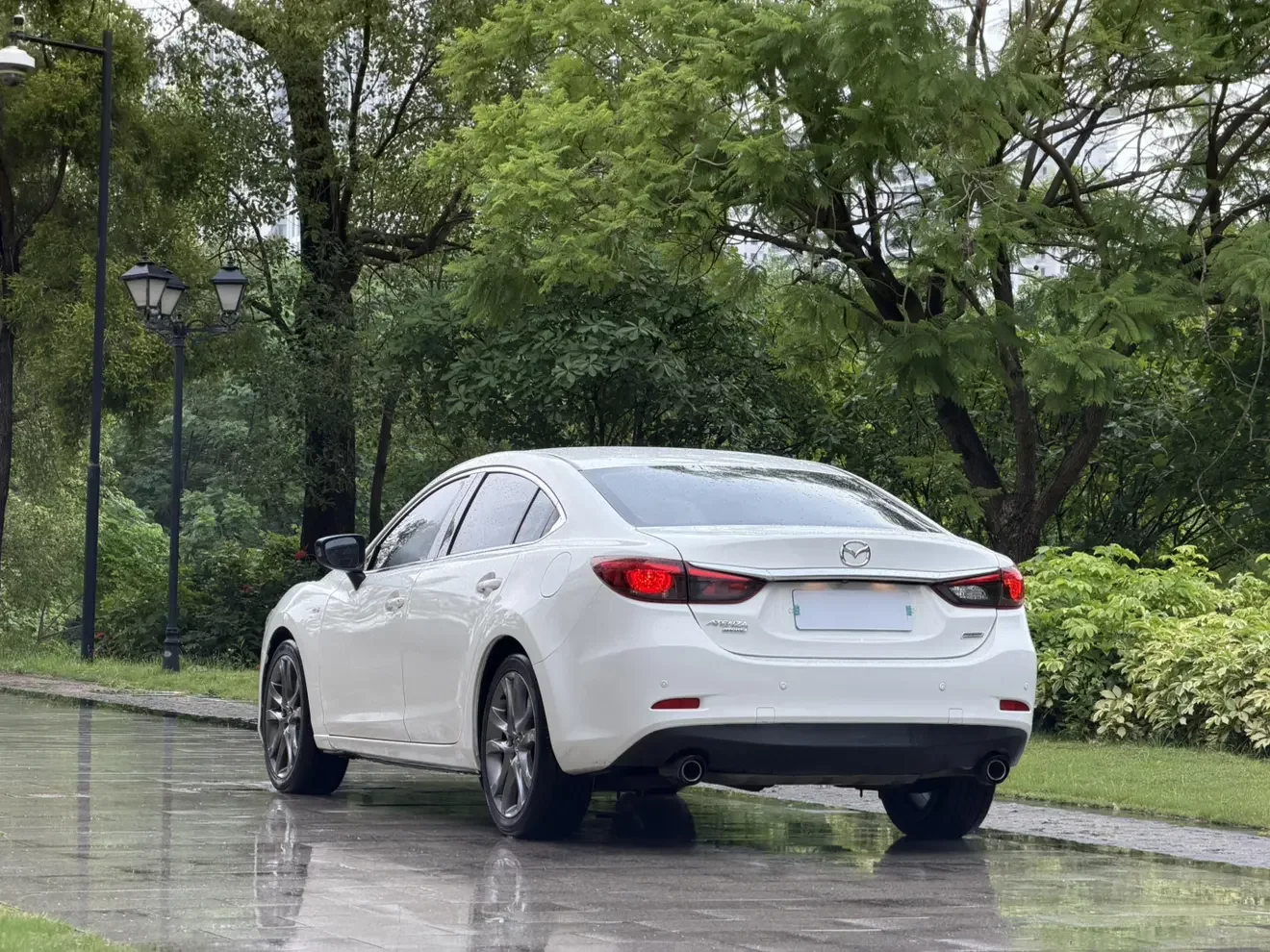 Mazda Atenza