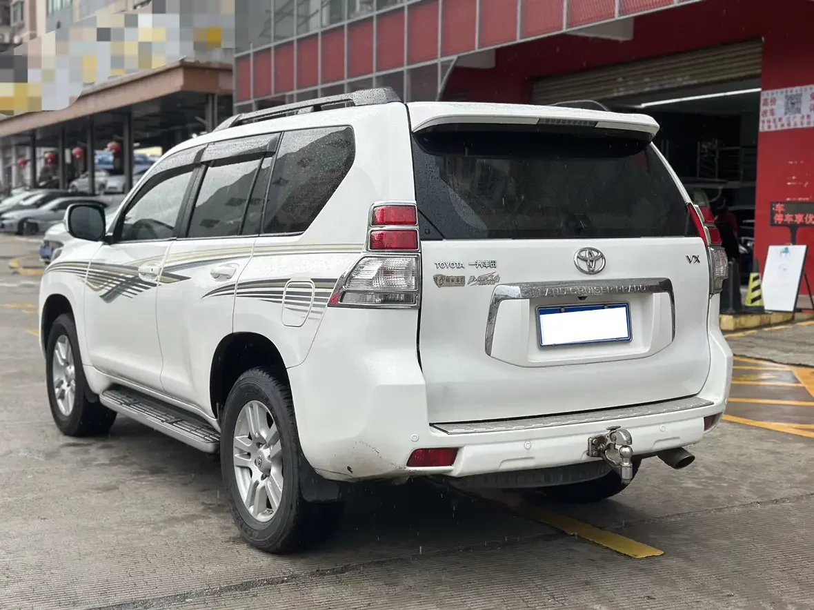 Toyota prado