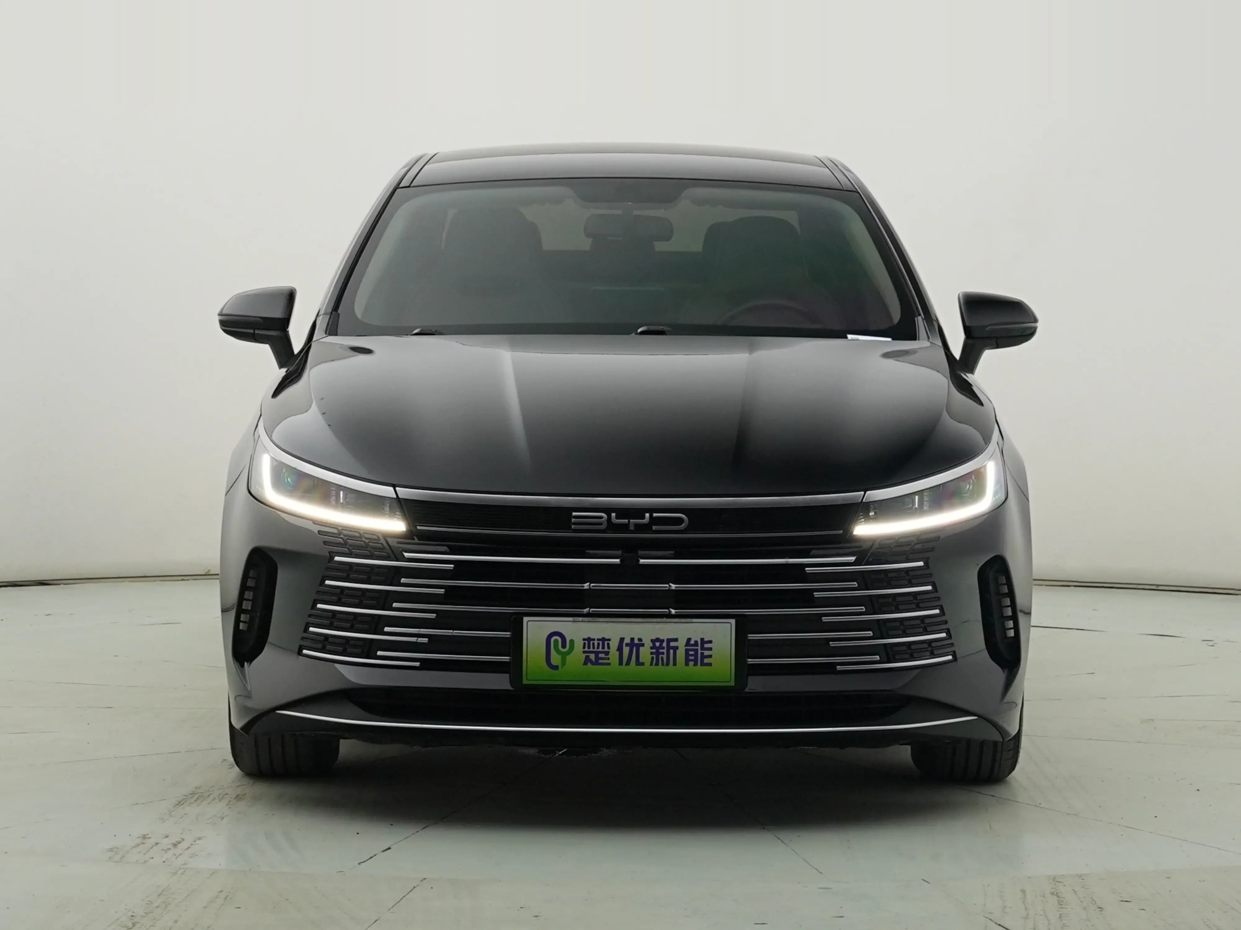 BYD Destroyer 05  из Китая