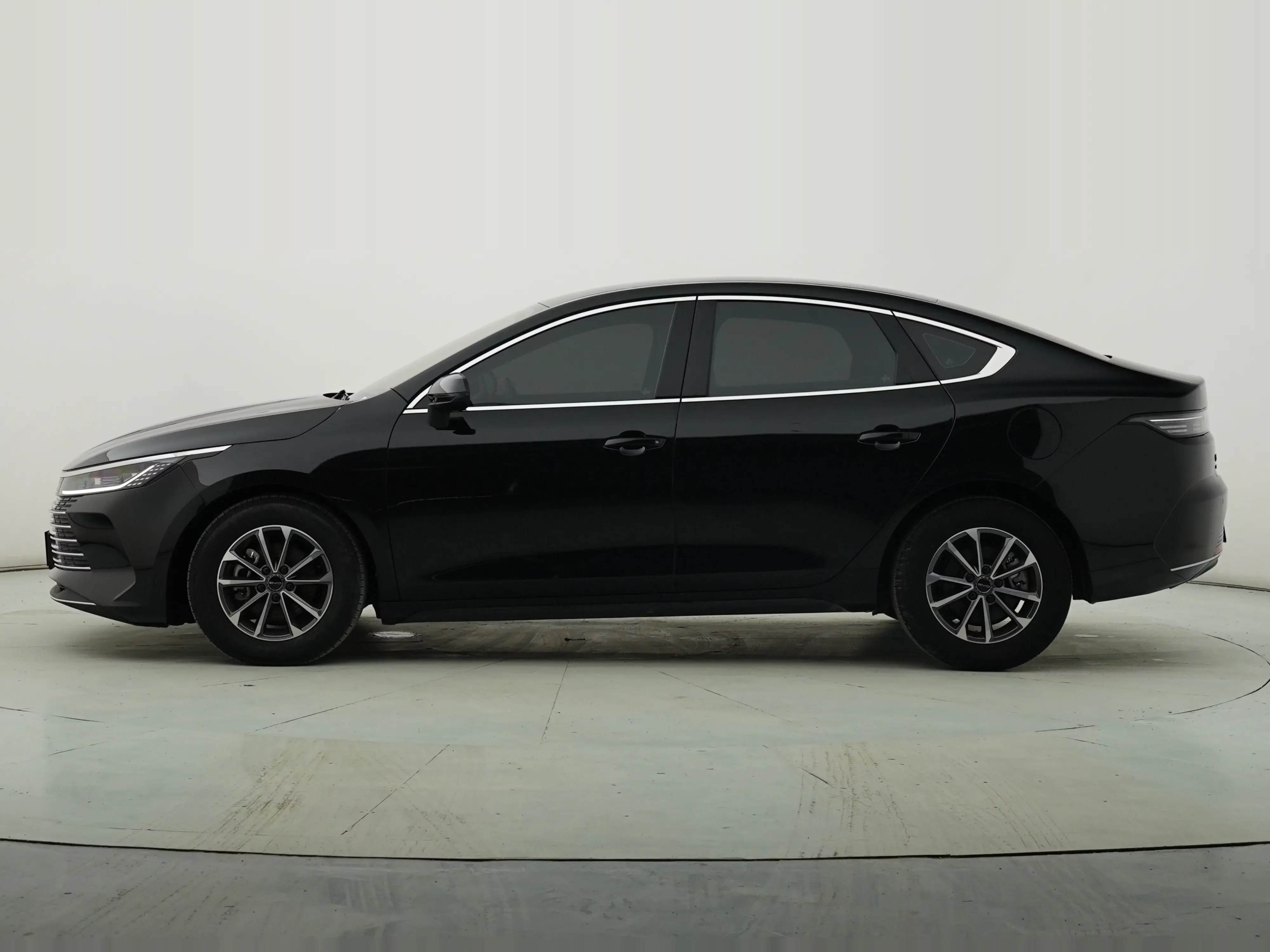 BYD Destroyer 05