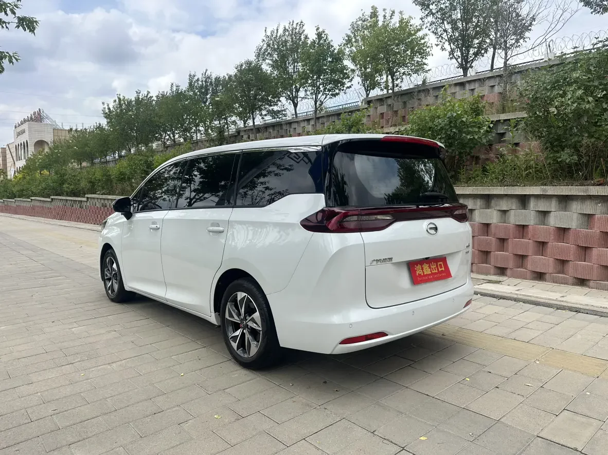 GAC Trumpchi M6