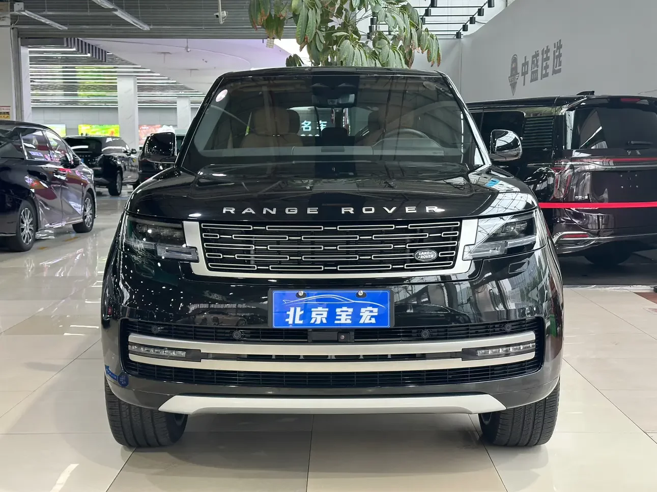 Land Rover range rover