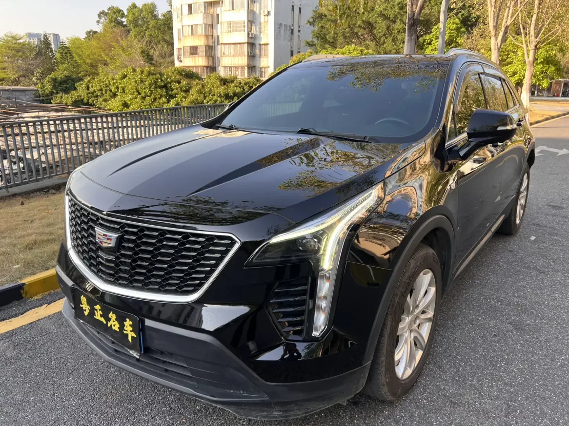 Cadillac XT4