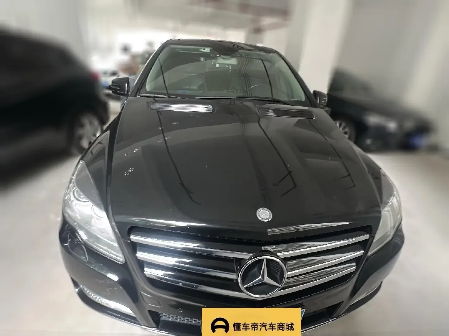 Mercedes-Benz R-Class