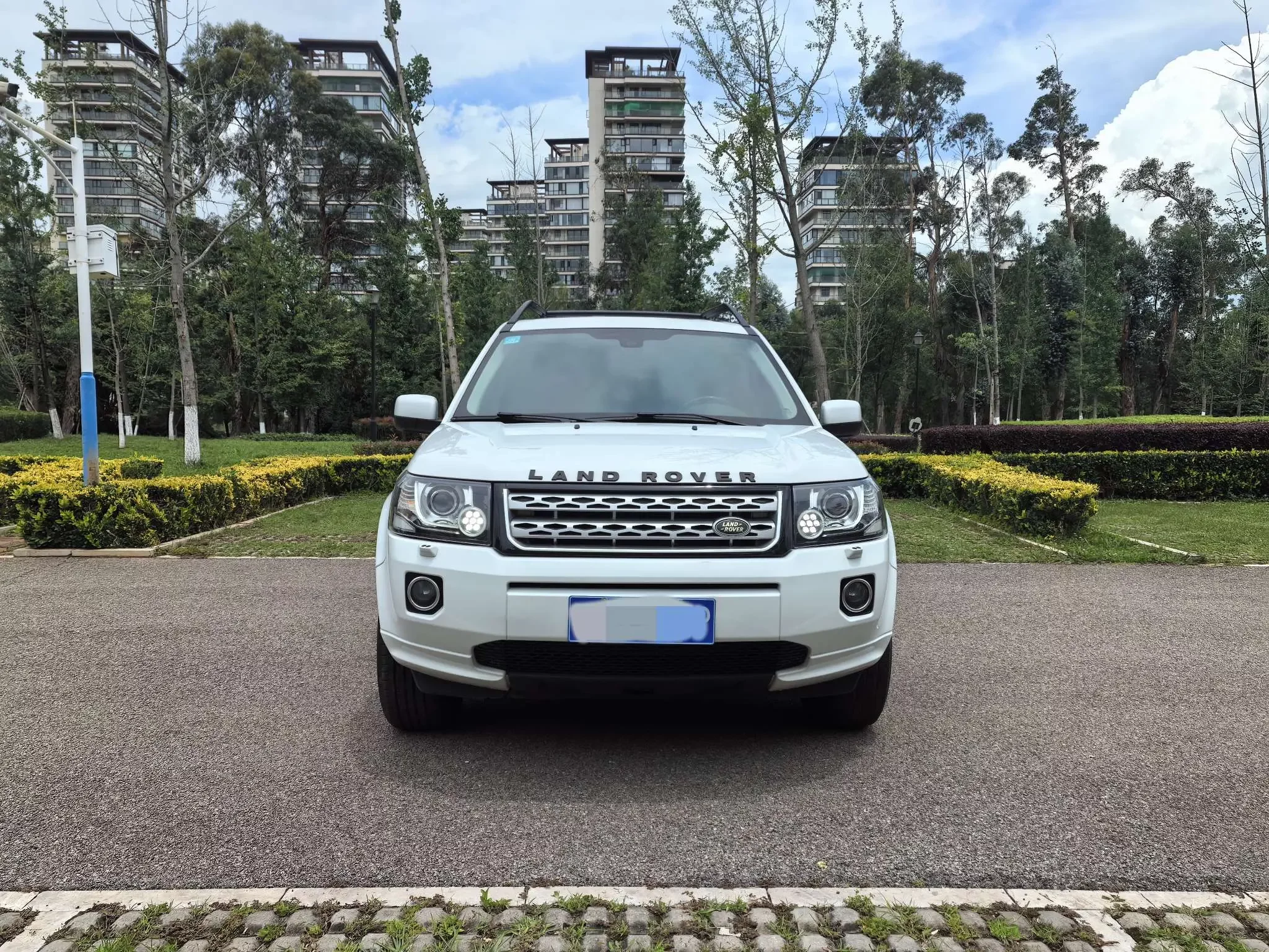 Land Rover Freelander 2
