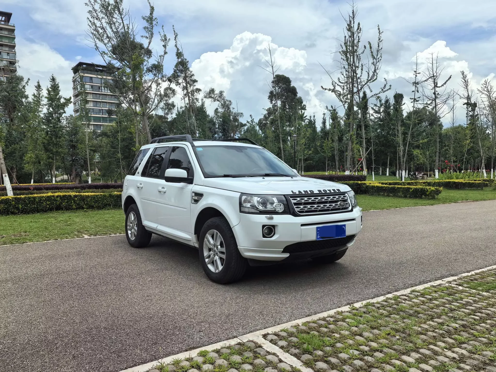 Land Rover Freelander 2