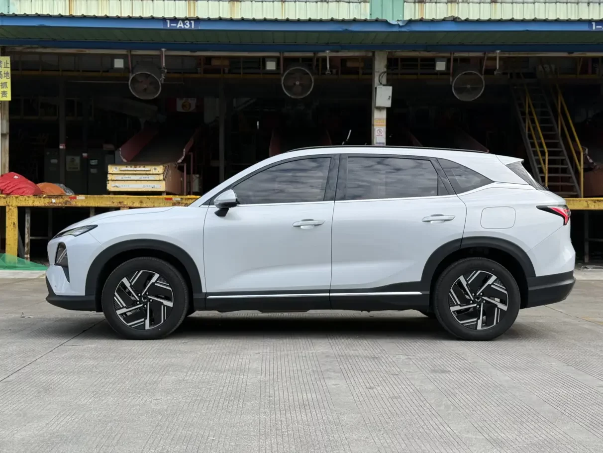 Wuling Starlight S PHEV