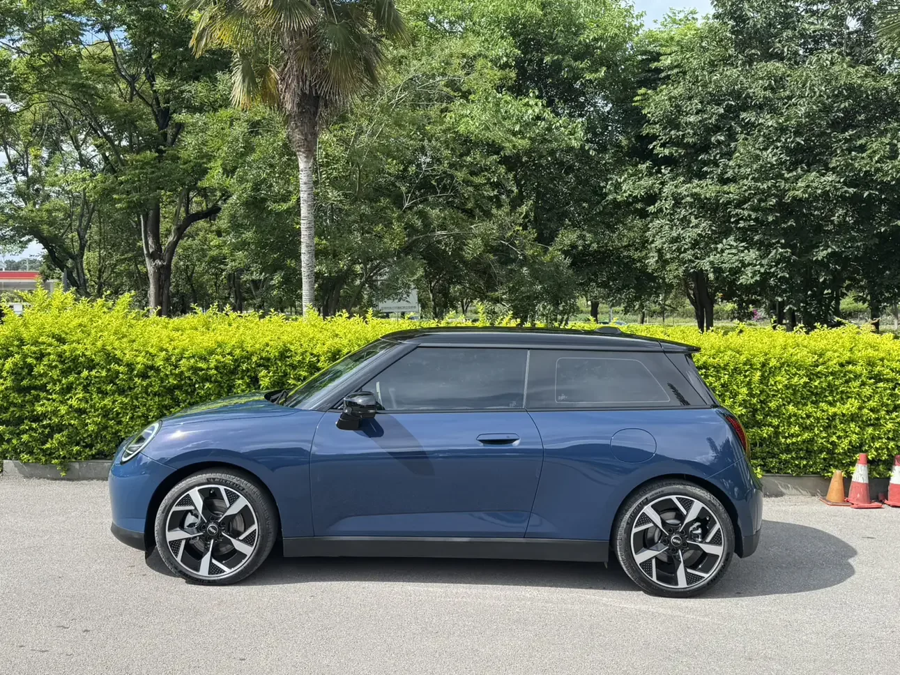 MINI ELECTRIC  COOPER