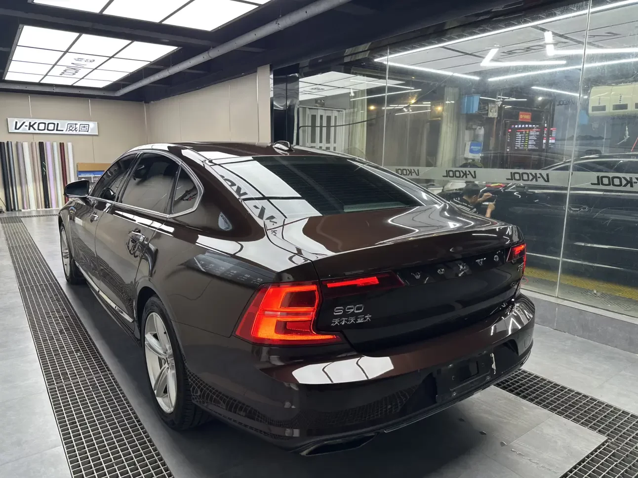 Volvo S90