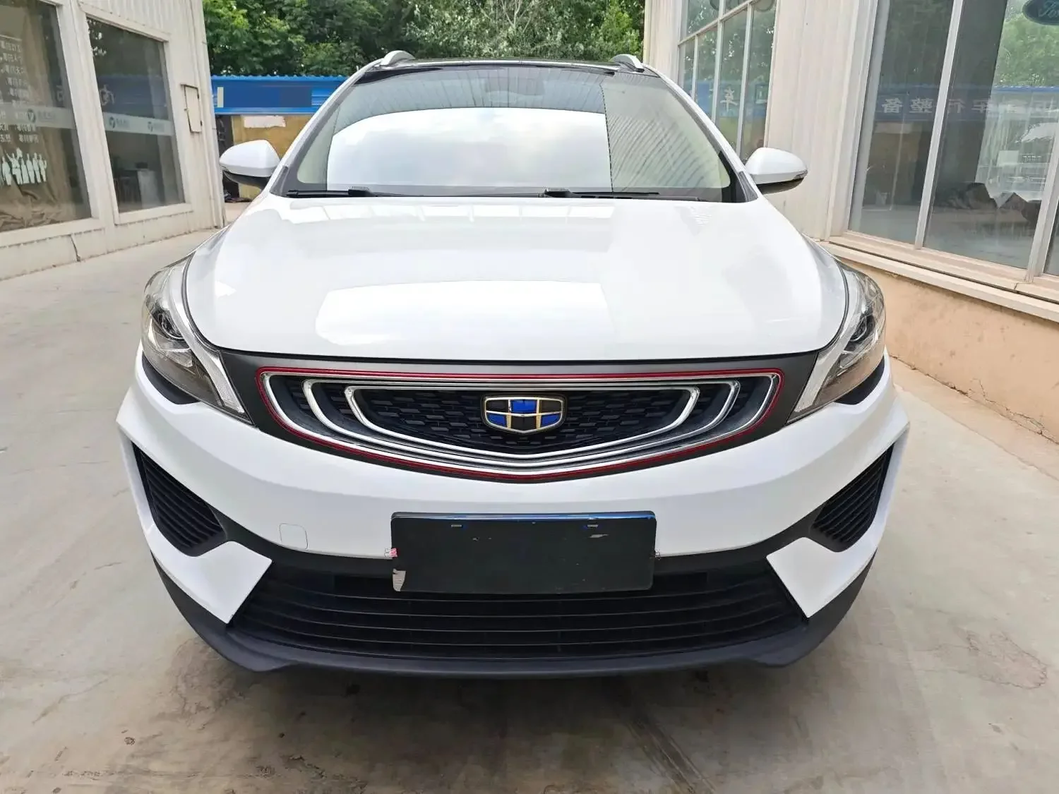 Geely Emgrand GS