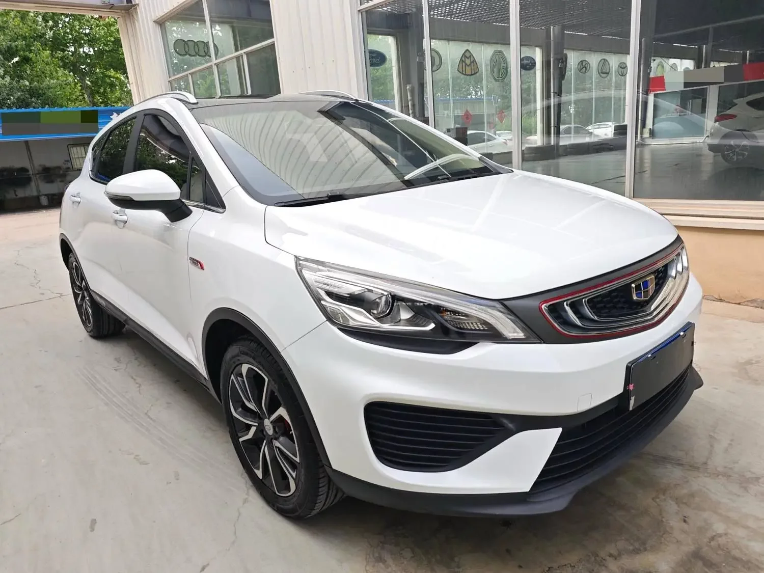 Geely Emgrand GS