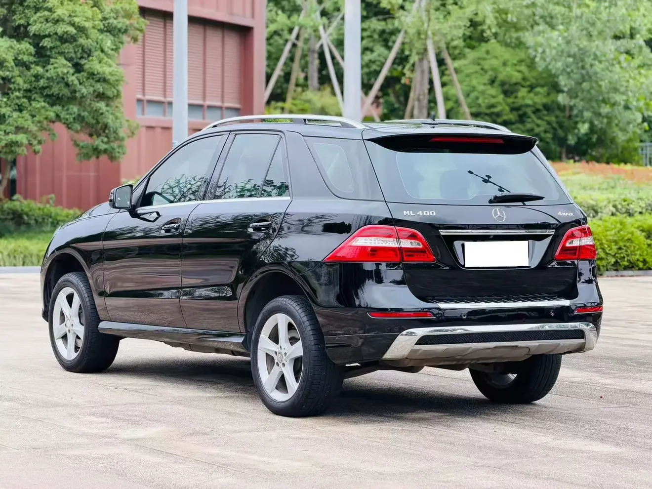 Mercedes-Benz M Class
